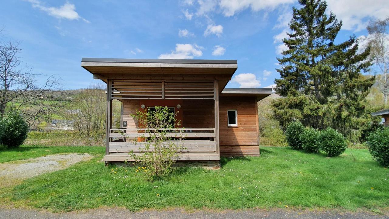 Camping Les Vernieres La Bourboule Sancy Esterno foto
